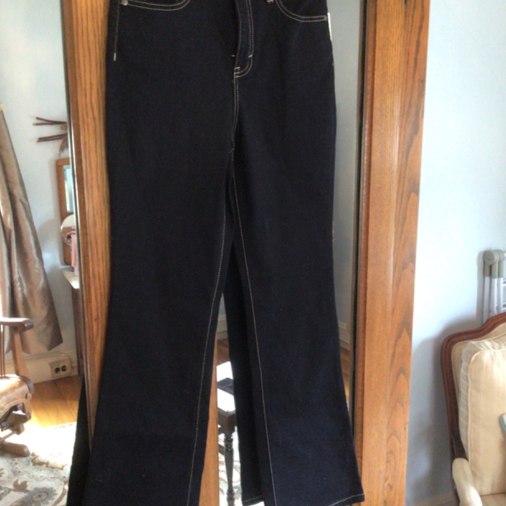 Women’s Style & Co Dark Wash Bootleg High Rise Jeans sz 4 - Picture 7 of 9